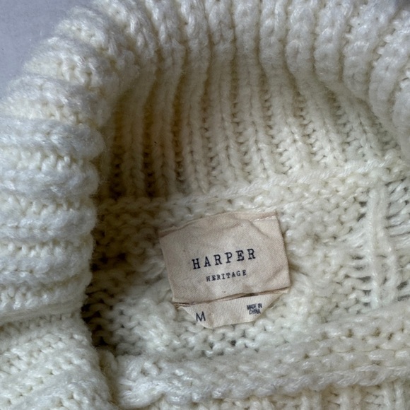 Harper Heritage Cable Knit Sweater Size M - Picture 3 of 8